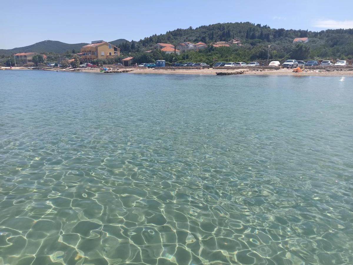 Apartments Kornati Ždrelac Buitenkant foto